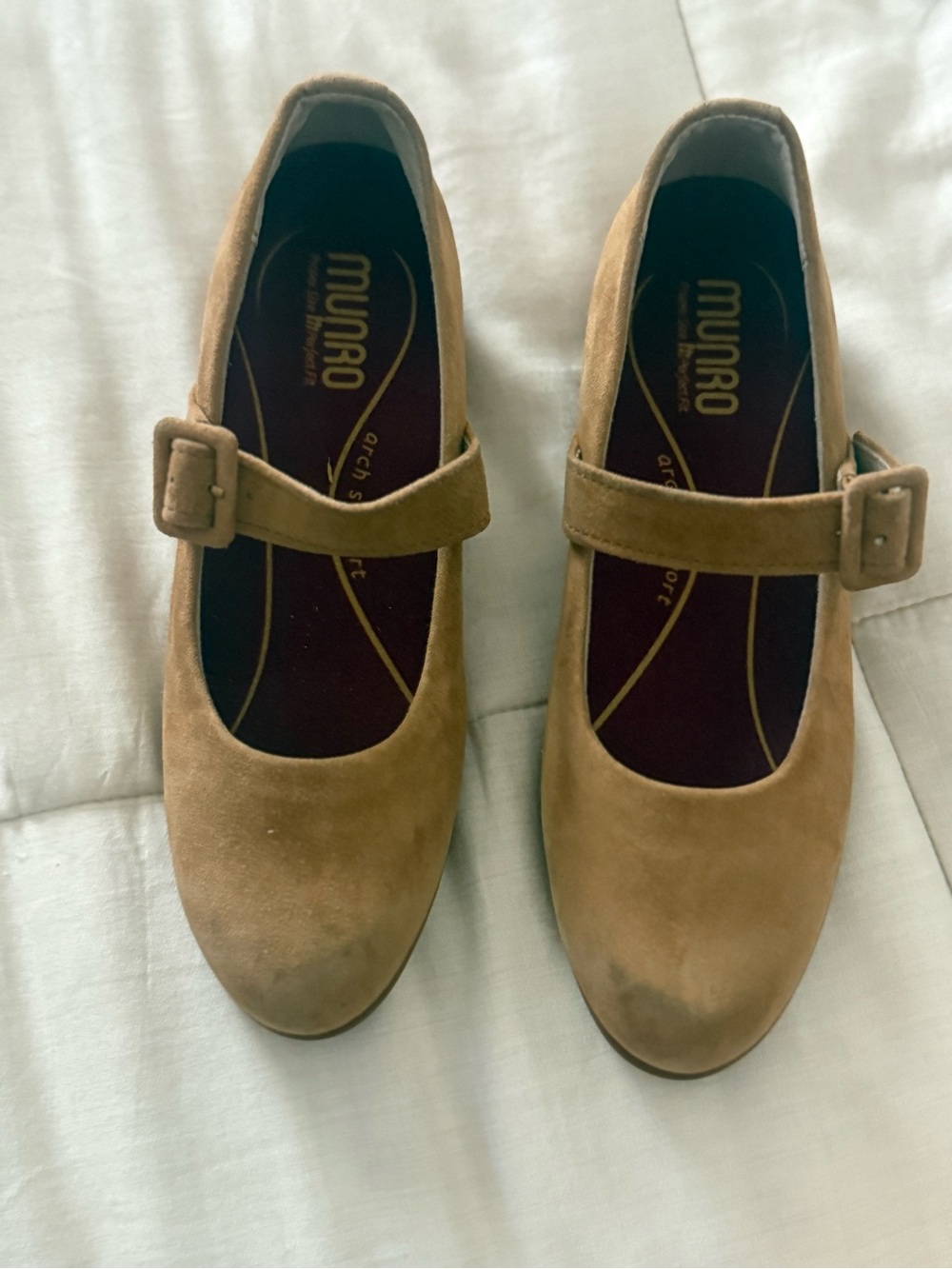 Munro Camel Suede Mary Jane Pumps Sz 6 Buckle Strap Block Heel Comfort